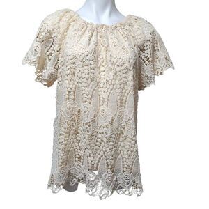 Adiva cream lace of shoulder shirt lined 1x